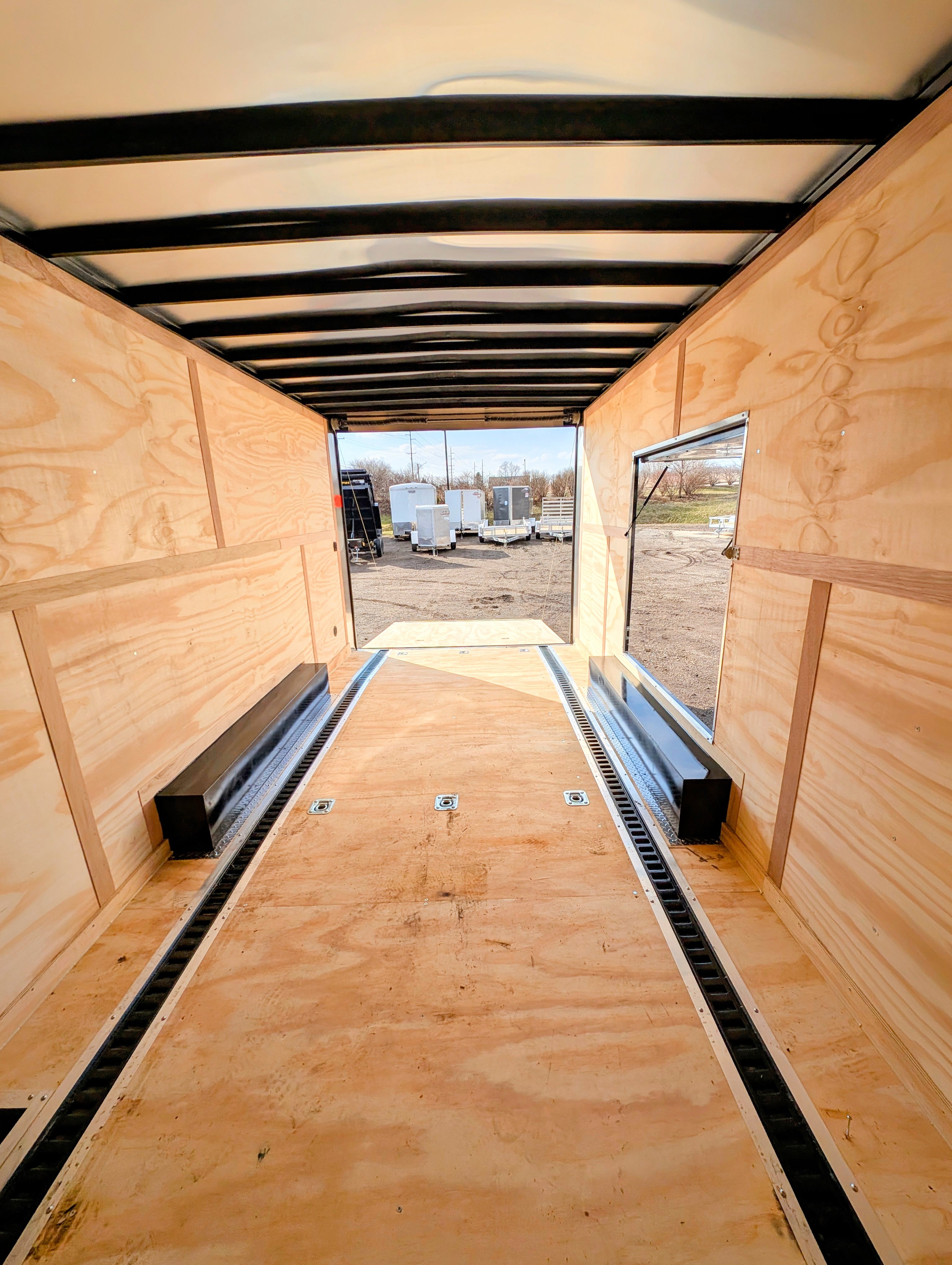 Cargo Mate E Series 8.5x20Ft Enclosed Cargo Trailer Toy Car Hauler w Escape Door Stock 124055